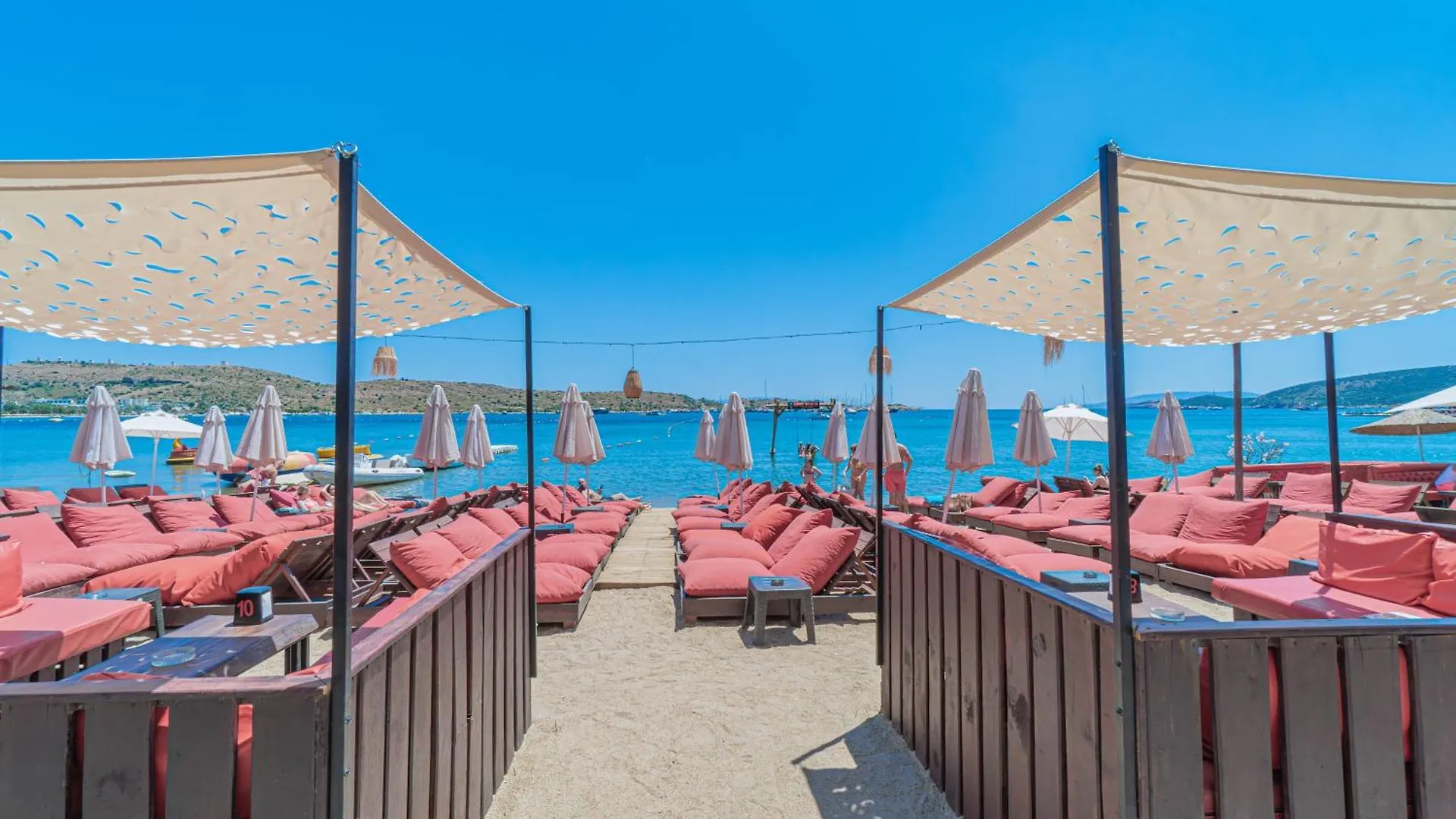 ホテル Alexander The Great Resort & Spa ボドルム
